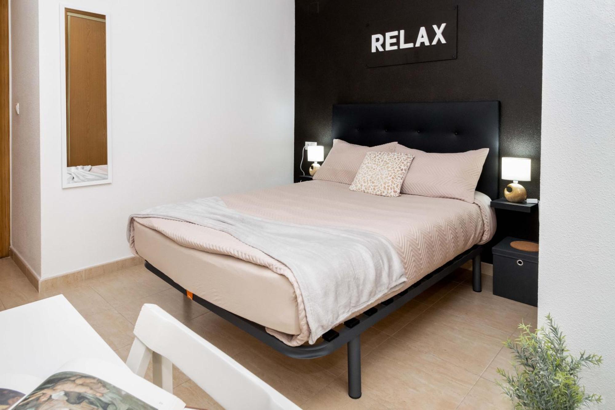 Relax Apartment Torrevieja Ngoại thất bức ảnh
