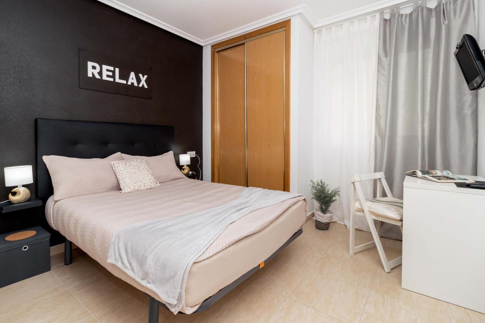 Relax Apartment Torrevieja Ngoại thất bức ảnh
